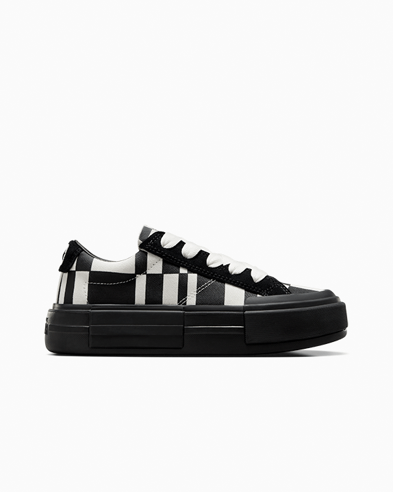 Converse Cruise Checkered